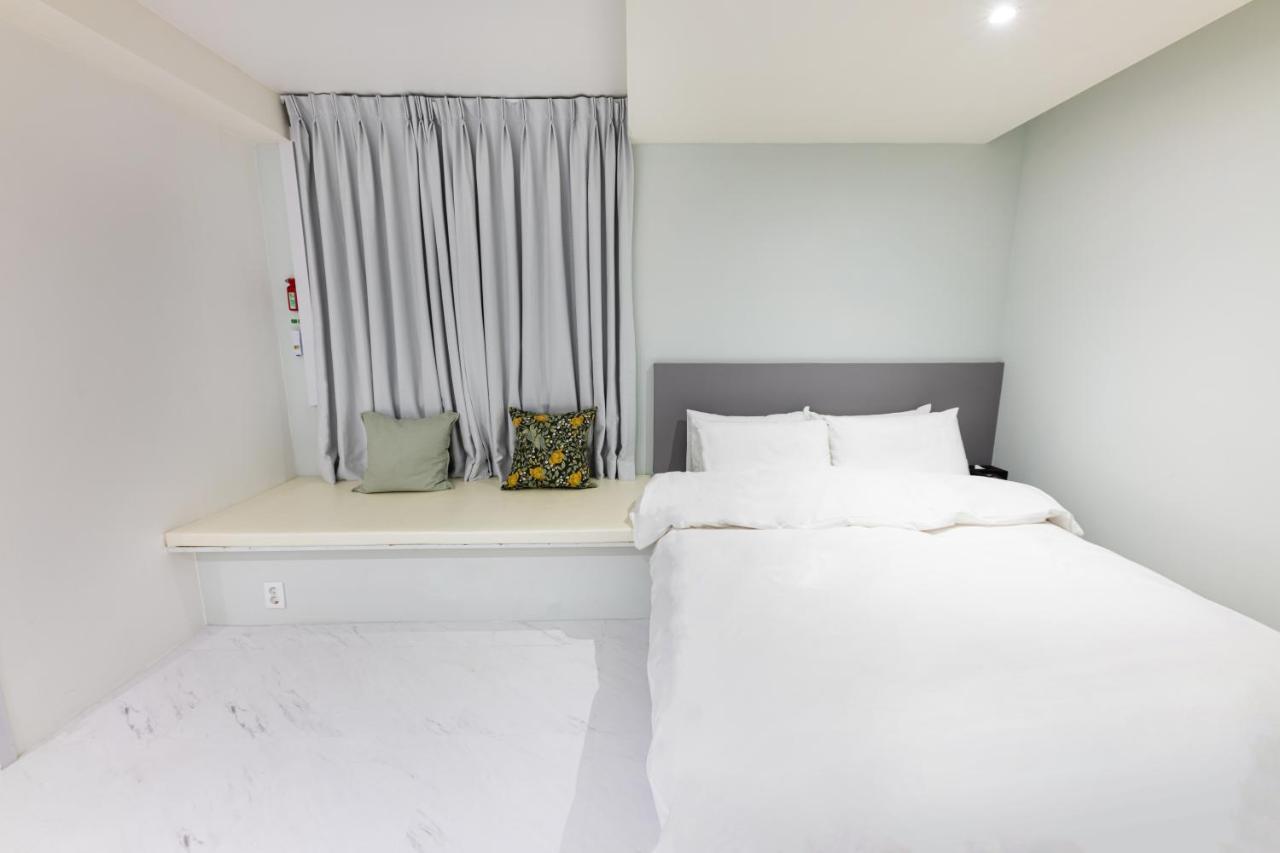 Hotel Lenith Seomyeon Busan Eksteriør billede